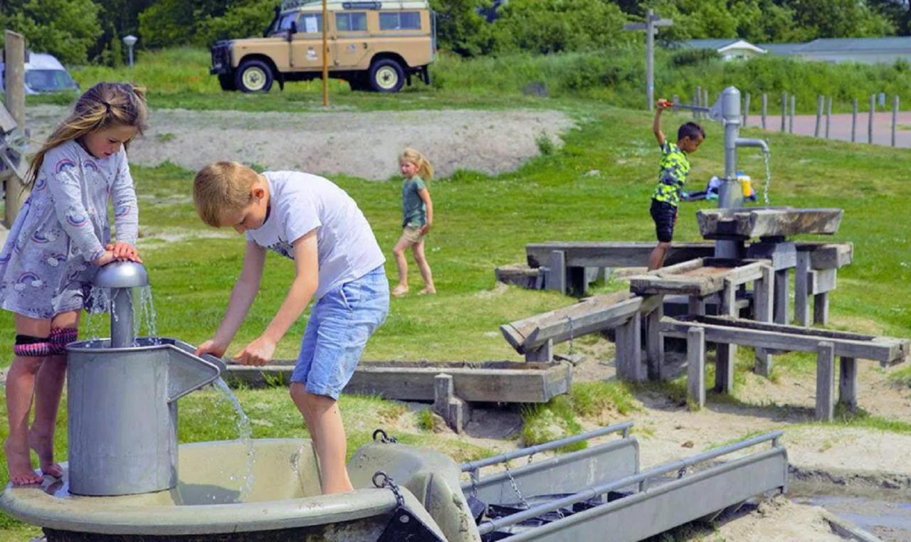 Chalet Op Camping Lauwersoog Met 3 Slaapkamers En Vaatwasser - Joycasa Kültér fotó